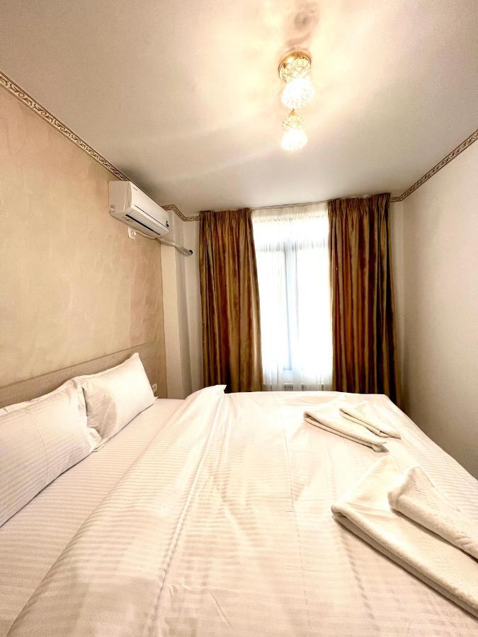 Hotel Marina 2 布加勒斯特 外观 照片